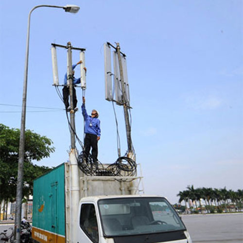 Xe bts luu dong Viettel